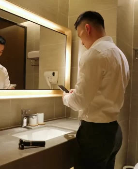 性感男儿骚气蓬勃男士