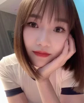 大长腿妹子