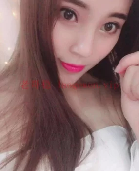 清纯20岁嫩小妹，下面粉粉的，很紧